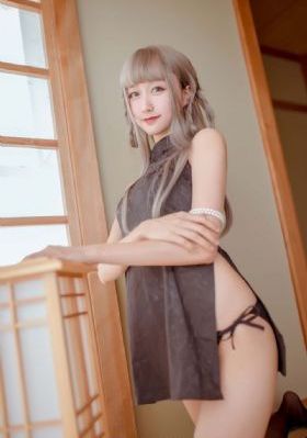 办公室被cao得合不拢腿视频
